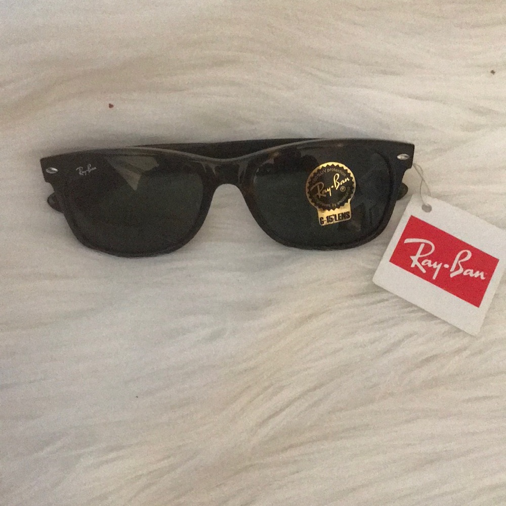 Authentic Rays ban sunglasses